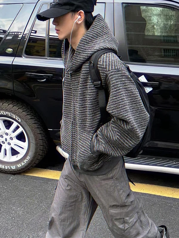 American Retro Striped Hooded Open Cardigan Sweatshirt Men Women Autumn Winter Loose Heavy Casual Couple Zipper Jacket
American Retro Striped Hooded Open Cardigan Sweatshirt Men Women Autumn Winter Loose Heavy Casual Couple Zipper Jacket