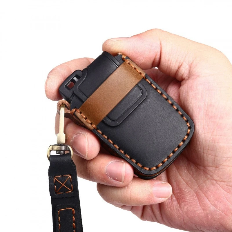 Handmade Crazy Horse Leather Key Fob Cover For Toyota Camry RAV4 Highlander Tundra Tacoma 4Runner Full Protection Car Key Case
Handmade Crazy Horse Leather Key Fob Cover For Toyota Camry RAV4 Highlander Tundra Tacoma 4Runner Full Protection Car Key Case