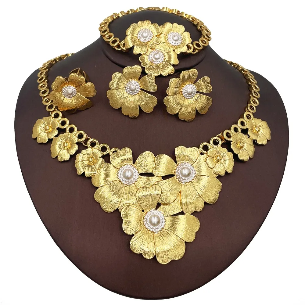 African Dubai Women Jewelry Set 18K Gold Plated Big Flower Pendant Necklace Bracelets Earring Ring 2025 New Jewellery
African Dubai Women Jewelry Set 18K Gold Plated Big Flower Pendant Necklace Bracelets Earring Ring 2025 New Jewellery