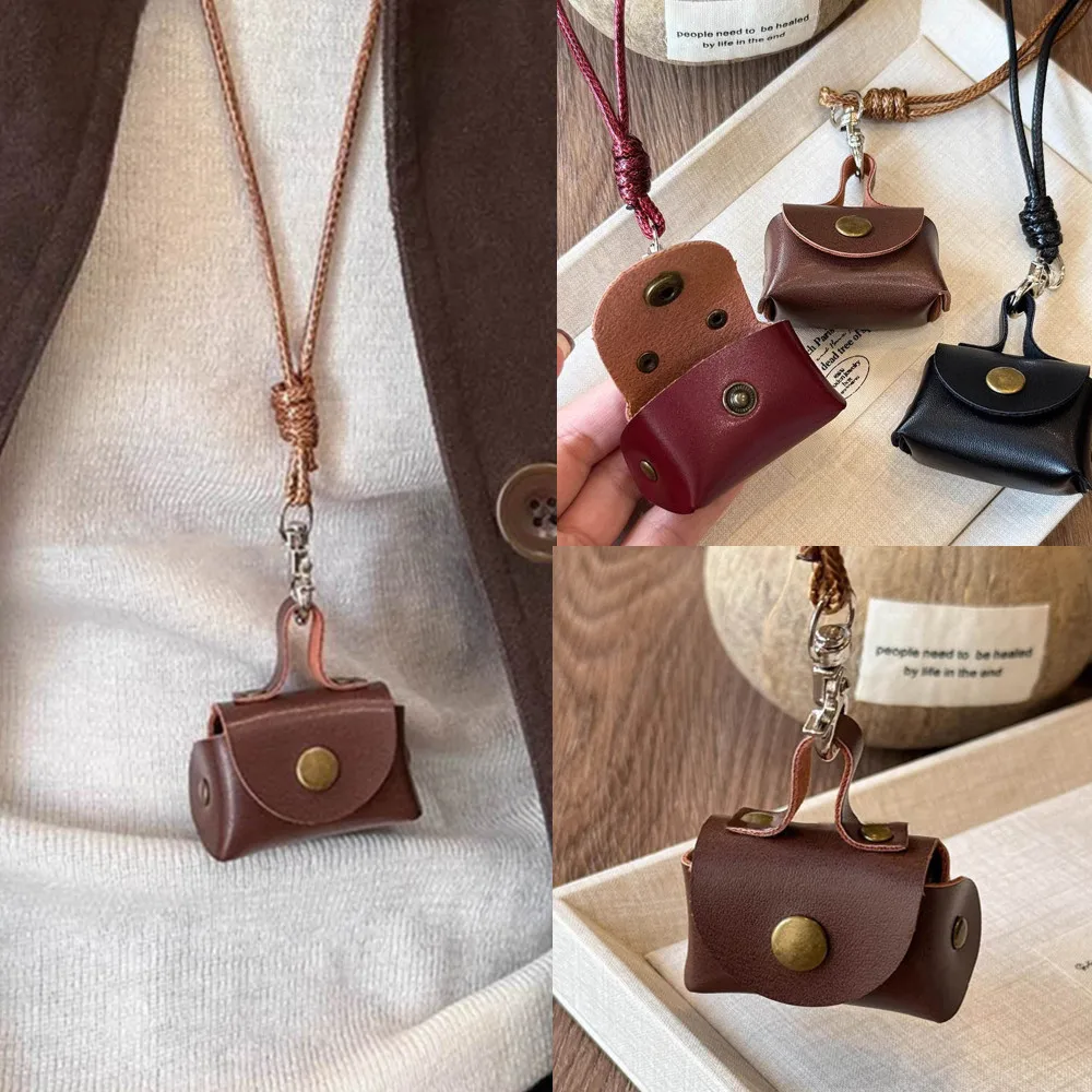 PU Hanging Neck Mini Coin Purse Long Sweater Necklace Headphone Bag Pendants Retro Small Wallet 2025 Fashion Bag Charms Keychain
PU Hanging Neck Mini Coin Purse Long Sweater Necklace Headphone Bag Pendants Retro Small Wallet 2025 Fashion Bag Charms Keychain