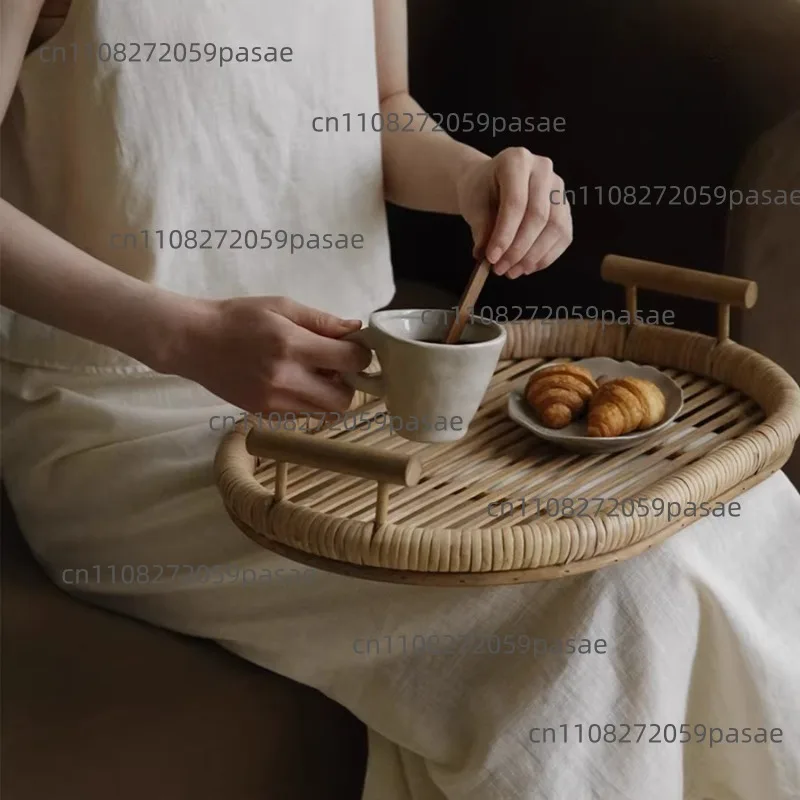 Vintage Openwork Wicker Tray: Tea Tray, Decorative Piece, Vintage-Style Model Home, B&B Restaurant, Coffee Table, Breakfast Tray
Vintage Openwork Wicker Tray: Tea Tray, Decorative Piece, Vintage-Style Model Home, B&B Restaurant, Coffee Table, Breakfast Tray