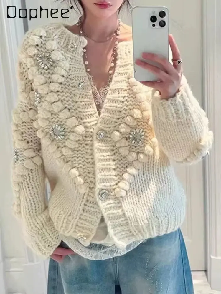 French Temperament Gentle Heavy Industry Crochet Three-dimensional Flower Rhinestone Knitted Cardigan Trendy Loose Slim Cardigan
French Temperament Gentle Heavy Industry Crochet Three-dimensional Flower Rhinestone Knitted Cardigan Trendy Loose Slim Cardigan
