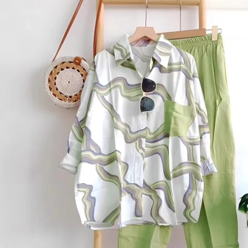 Casual 2 Piece Set Women Outfit 2026 Spring Summer Long Sleeve Floral Print Blouse Tops And Cropped Pants Sets
Casual 2 Piece Set Women Outfit 2026 Spring Summer Long Sleeve Floral Print Blouse Tops And Cropped Pants Sets