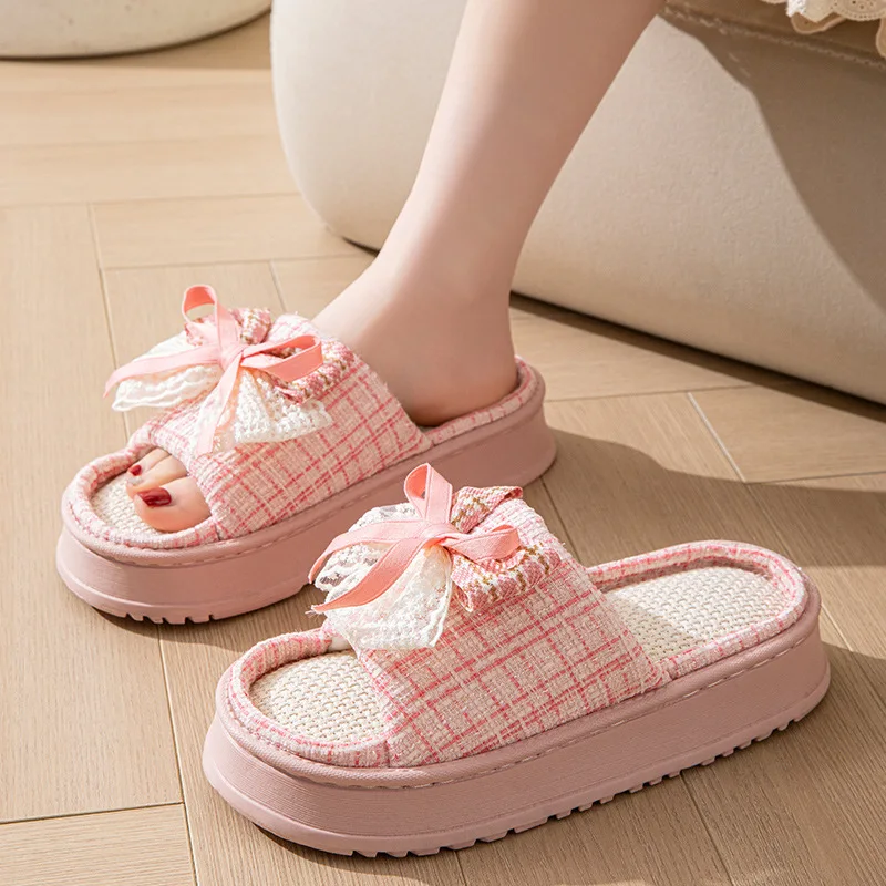 Summer Platform Women's Slippers Home Fashion Luxury Bow Designer Shoes Girls Hemp Indoor Non-Slip Sandals Casual Elegant Slides
Summer Platform Women's Slippers Home Fashion Luxury Bow Designer Shoes Girls Hemp Indoor Non-Slip Sandals Casual Elegant Slides
