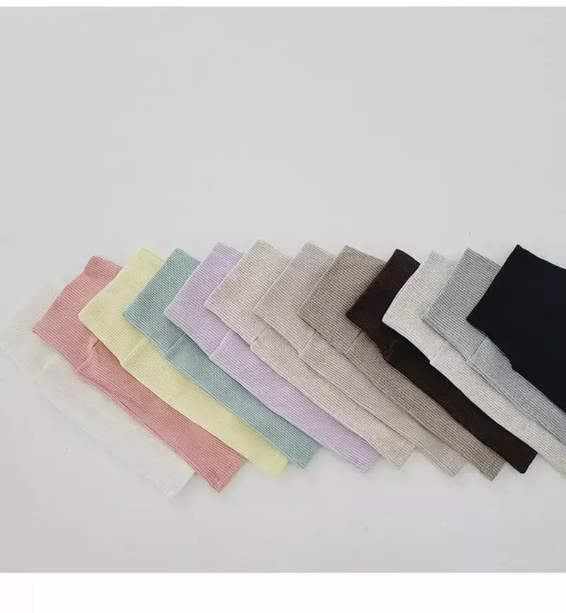 Baby and Infant Pants Autumn Trousers 2023 Autumn New Korean Children's Clothing Baby Solid Color Leggings
Baby and Infant Pants Autumn Trousers 2023 Autumn New Korean Children's Clothing Baby Solid Color Leggings