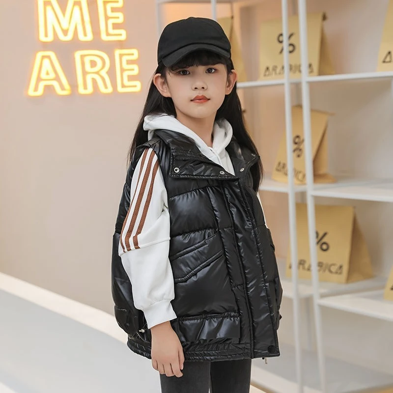 2025 New Girls' Puffy Cotton Vest for Kids Thickened Winter Cape Vest with Hood Kids' Thick Cotton Cape for Autumn Winter Wear
2025 New Girls' Puffy Cotton Vest for Kids Thickened Winter Cape Vest with Hood Kids' Thick Cotton Cape for Autumn Winter Wear