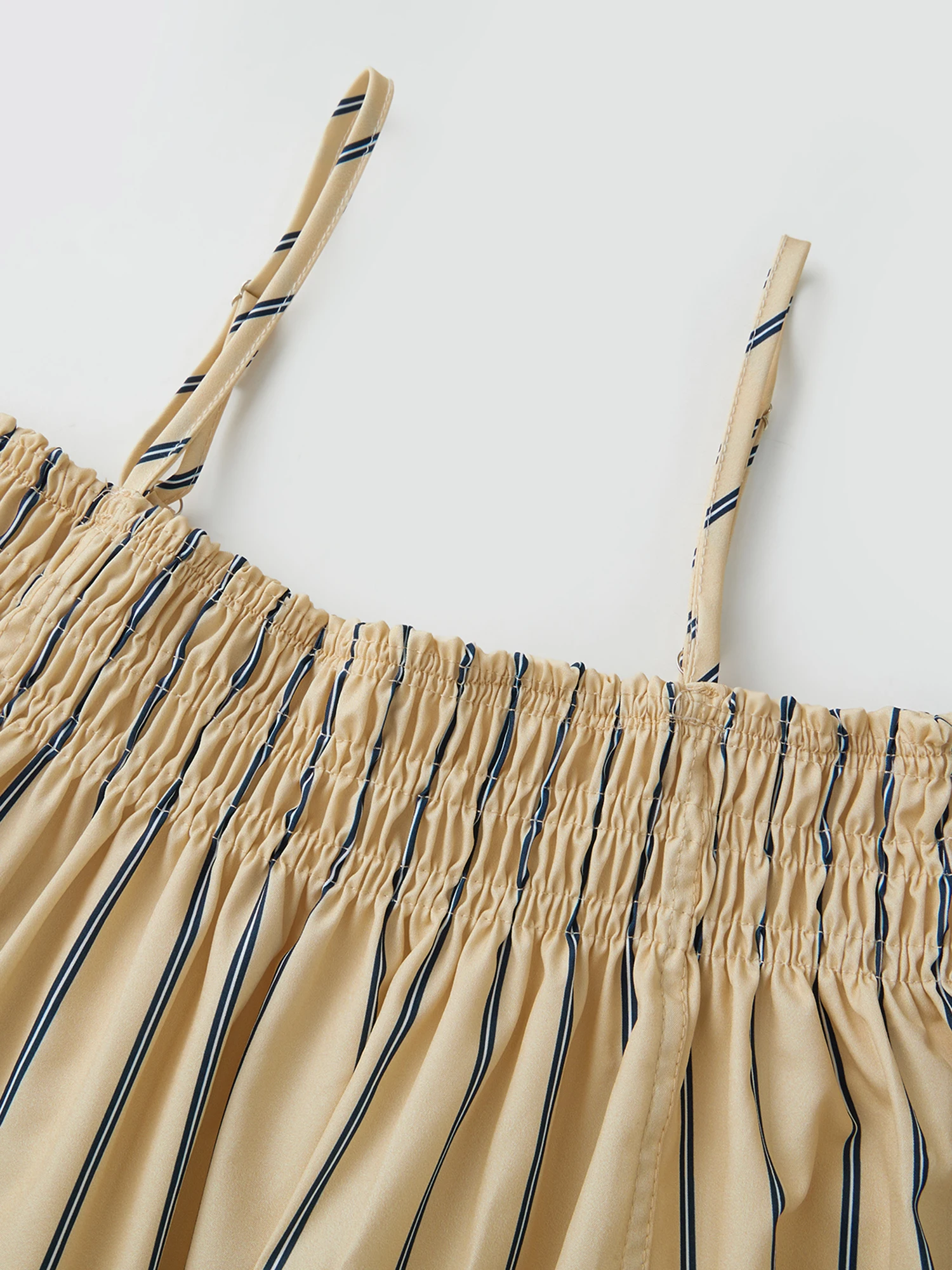 Women Floral Print Romper Off Shoulder Ruffle Jumpsuit with Belt Summer Beach Casual Outfit 2 Piece Set
Women Floral Print Romper Off Shoulder Ruffle Jumpsuit with Belt Summer Beach Casual Outfit 2 Piece Set