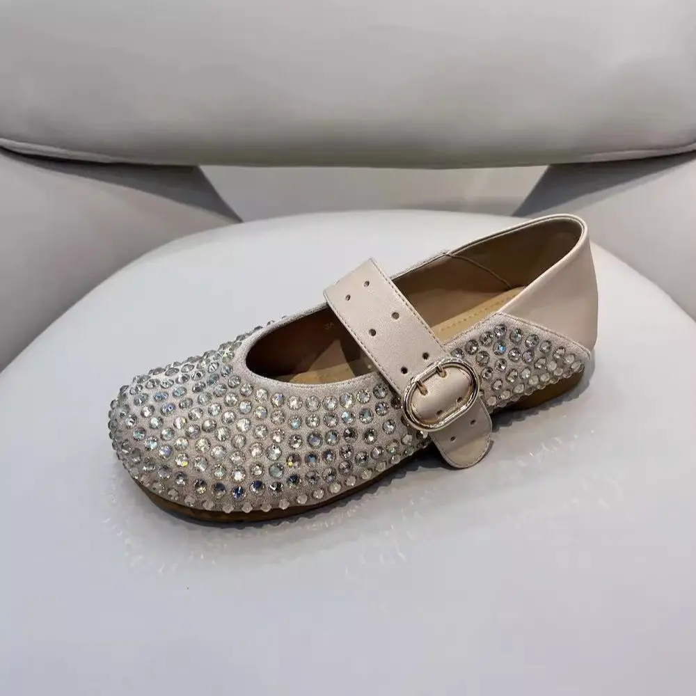 New Korean Style Luxury Rhinestone Flat Shoes 2026 Spring Summer Women's Bling Single Shoes Female Soft Bottom Casual Shoes
New Korean Style Luxury Rhinestone Flat Shoes 2026 Spring Summer Women's Bling Single Shoes Female Soft Bottom Casual Shoes