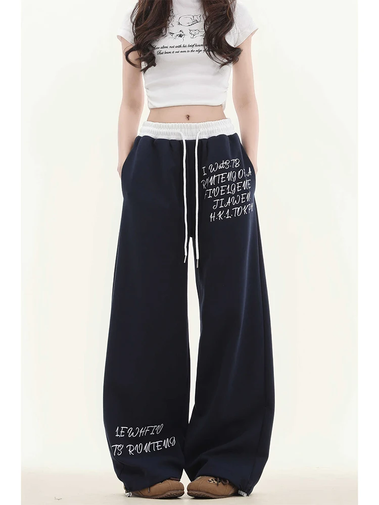 2025 Autumn Winter Women American Retro Wide Fit Embroidery Joggers Hip-pop Long Trousers Baggy Harajuku Pantalones Sweat Pants
2025 Autumn Winter Women American Retro Wide Fit Embroidery Joggers Hip-pop Long Trousers Baggy Harajuku Pantalones Sweat Pants