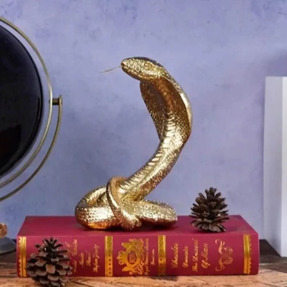 Durable Cartoon Lucky Snake Statue Resin Crafts Handmade Cobra Figurine Funny Simulation Animal Sculpture Indoor Cabinet
Durable Cartoon Lucky Snake Statue Resin Crafts Handmade Cobra Figurine Funny Simulation Animal Sculpture Indoor Cabinet
