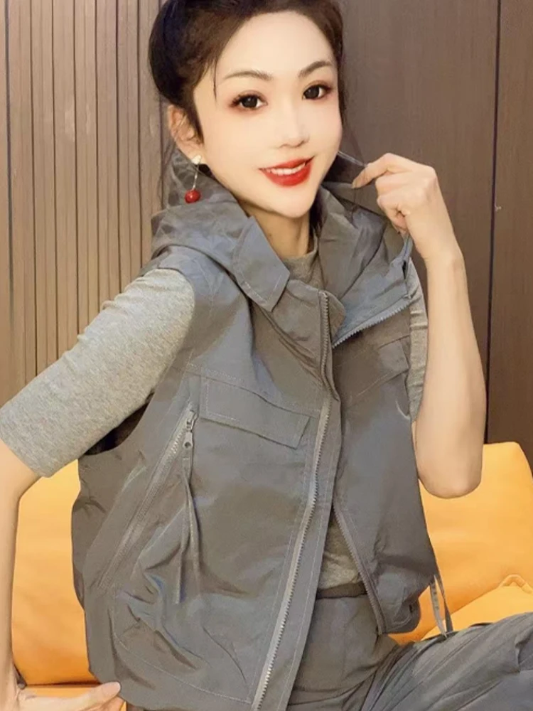 Autumn 2026 New Retro Artistic Svel Vest Women's Design Age-Defng Versatile Hooded Open Cardigan Top
Autumn 2026 New Retro Artistic Svel Vest Women's Design Age-Defng Versatile Hooded Open Cardigan Top