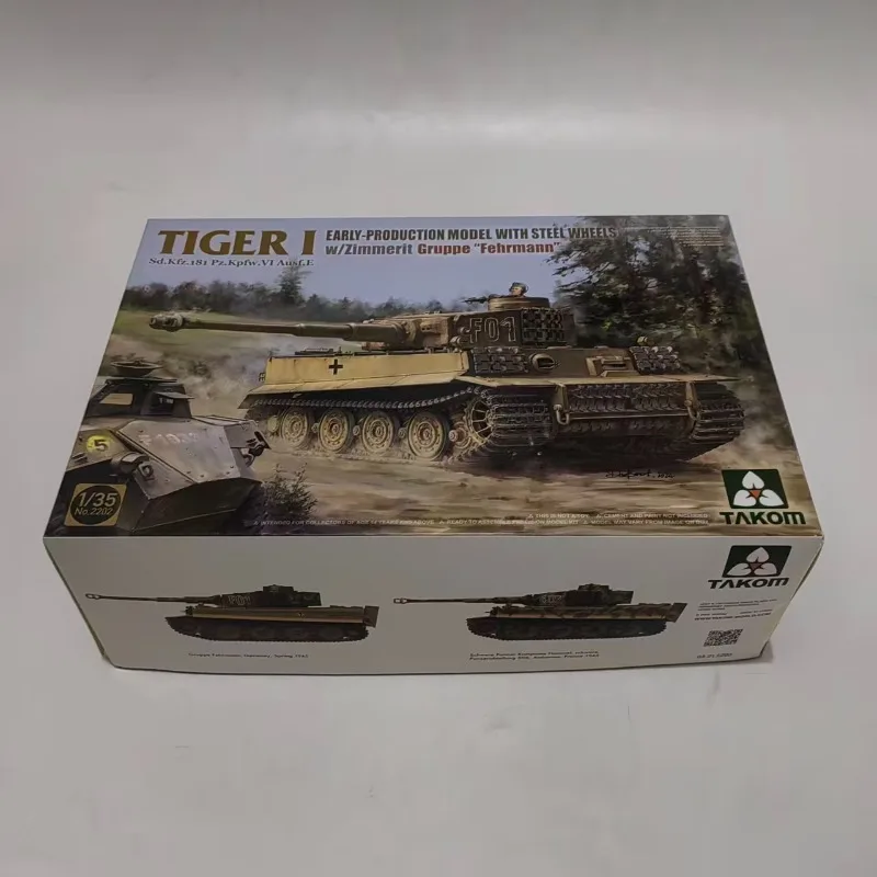 TAKOM 2202 1/35 Tiger I Early-Production w/Steel Wheels Zimmerit Gruppe Fehrmann Plastic Model Kit
TAKOM 2202 1/35 Tiger I Early-Production w/Steel Wheels Zimmerit Gruppe Fehrmann Plastic Model Kit