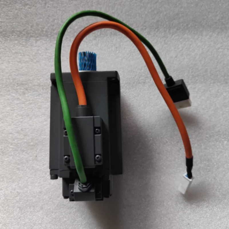 1FK6083-6AF71-1EB0 1FK7103-2AF71-1QH2 1FL6034-2AF21-1MB1 Original Servo Motor In Stock Fast Shipping 1 Year Warranty
1FK6083-6AF71-1EB0 1FK7103-2AF71-1QH2 1FL6034-2AF21-1MB1 Original Servo Motor In Stock Fast Shipping 1 Year Warranty