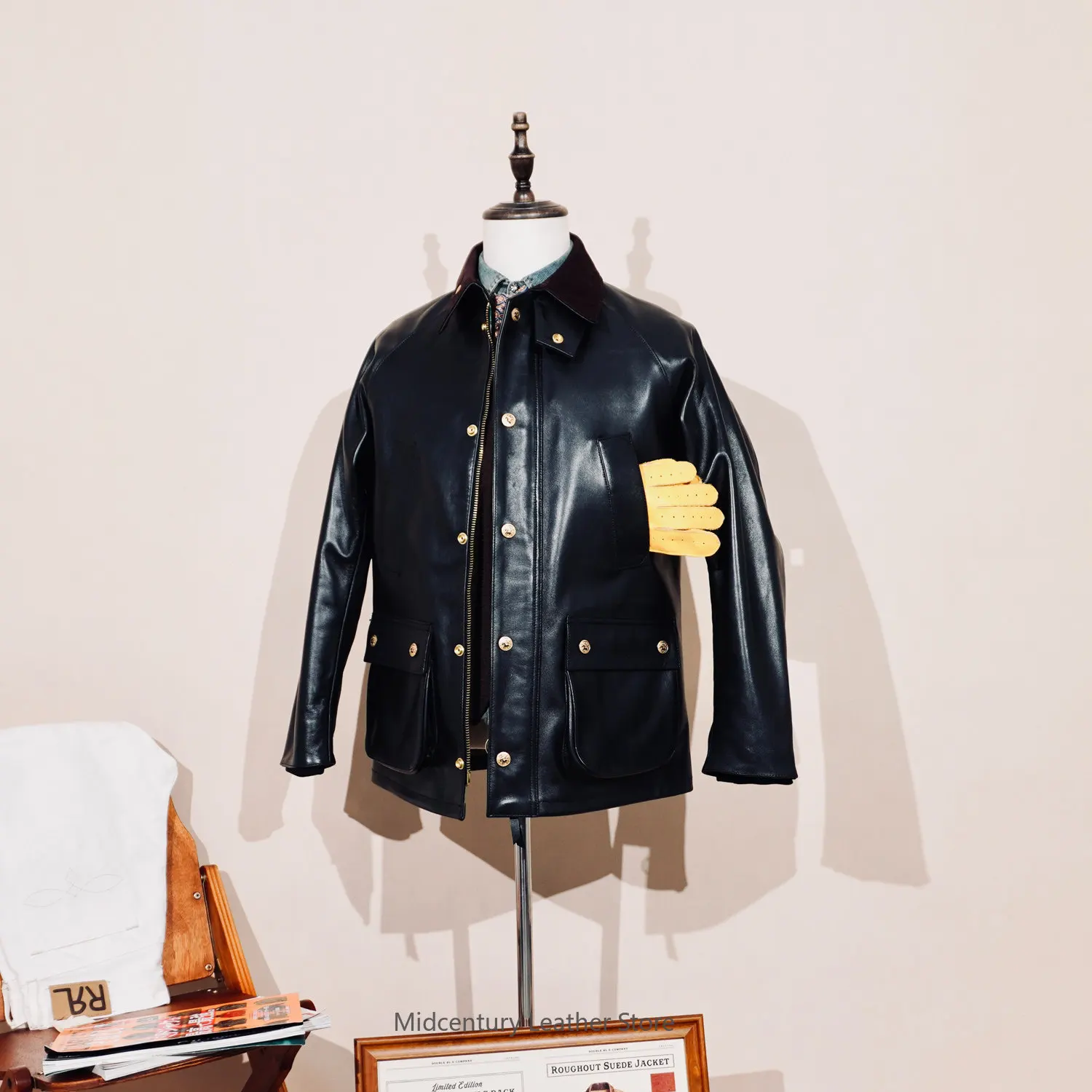 British Vintage Hunting BR Ashby Vegetable Tanned Horse Leather Jacket
British Vintage Hunting BR Ashby Vegetable Tanned Horse Leather Jacket