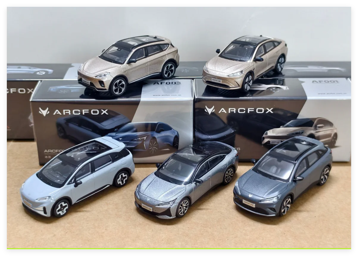 Arcfox Diecast Alloy Car Model 1:64 Scale Alpha At6 As5 Kaola S At5 As6 No Openable Doors Without Custom License Plate For Hobby
Arcfox Diecast Alloy Car Model 1:64 Scale Alpha At6 As5 Kaola S At5 As6 No Openable Doors Without Custom License Plate For Hobby