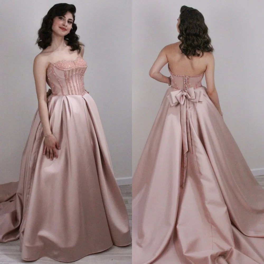 Customized Luxury Satin Evening Dress Temperament Sleeveless Strapless Dresses 2025 Woman Fashion Lace Up Back Celebrity Gowns
Customized Luxury Satin Evening Dress Temperament Sleeveless Strapless Dresses 2025 Woman Fashion Lace Up Back Celebrity Gowns