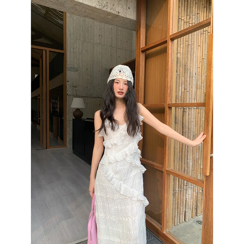 Women's Dress 2025 Summer Style Exquisite Lace Strap Fairy Dress for Women
Women's Dress 2025 Summer Style Exquisite Lace Strap Fairy Dress for Women