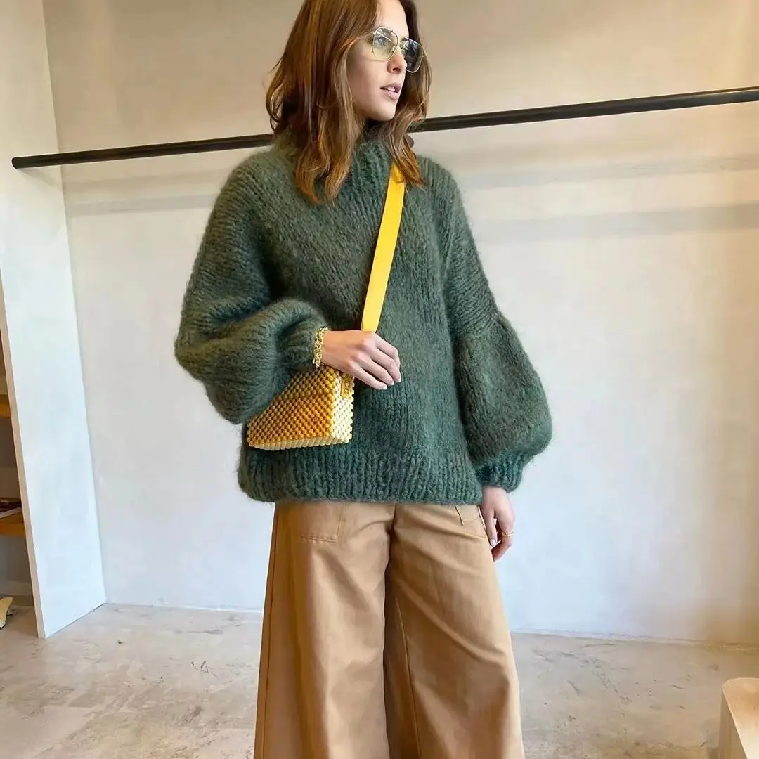Autumn and winter thick new women's casual loose mohair sweater pullover sweater sweater top knitted women's clothing large size
Autumn and winter thick new women's casual loose mohair sweater pullover sweater sweater top knitted women's clothing large size