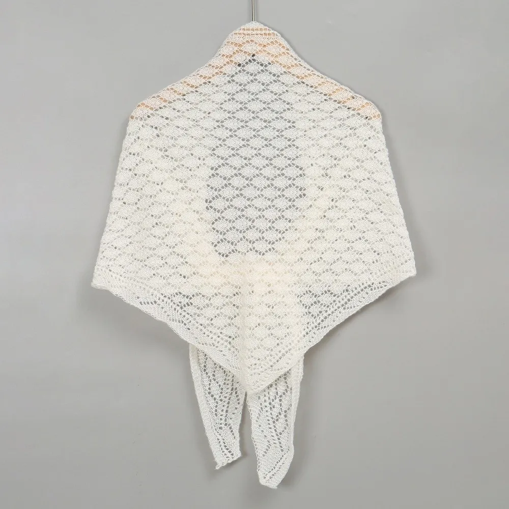 Elegant Striped Triangle Scarf Spring Autumn Breathable Knitted Shawl Hollow Out Korean Style Sun Protection Cape Women Wraps
Elegant Striped Triangle Scarf Spring Autumn Breathable Knitted Shawl Hollow Out Korean Style Sun Protection Cape Women Wraps