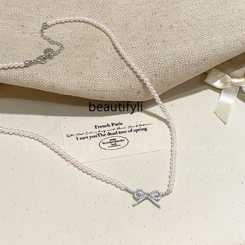 Pearl Bow Necklace Women's Light Luxury High-End Niche Clavicle Chain Neck Chain Accessories
Pearl Bow Necklace Women's Light Luxury High-End Niche Clavicle Chain Neck Chain Accessories