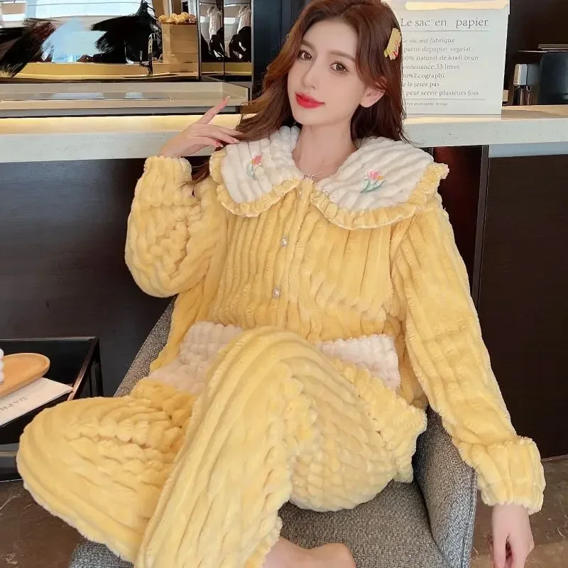 Coral Fleece Pajamas Famale Winter Thick Sleepwear Sets Sweet Loungewear Suit Plus-size Fat Girl Home Clothes Pijamas Women
Coral Fleece Pajamas Famale Winter Thick Sleepwear Sets Sweet Loungewear Suit Plus-size Fat Girl Home Clothes Pijamas Women
