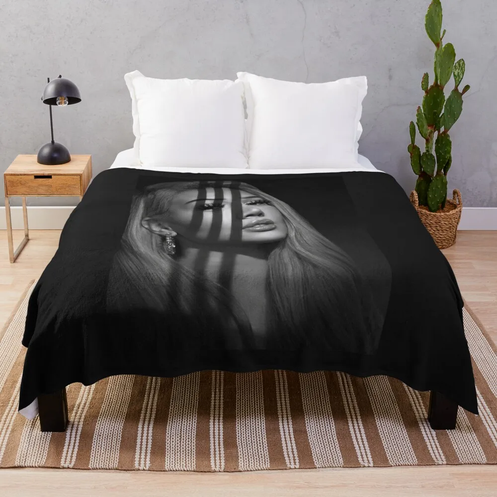 Shirin David Art Classic Throw Blanket Luxury Thicken Multi-Purpose Soft Blankets
Shirin David Art Classic Throw Blanket Luxury Thicken Multi-Purpose Soft Blankets