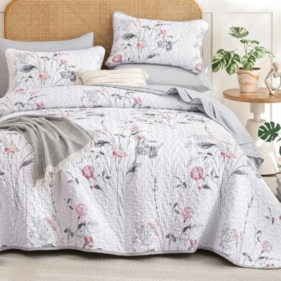 Floral Quilt Set Size 3 Pieces Grey Botanical Plants Pattern Bedspread Coverlet Set with 2 Pillowcases Soft Lightweight Microfi
Floral Quilt Set Size 3 Pieces Grey Botanical Plants Pattern Bedspread Coverlet Set with 2 Pillowcases Soft Lightweight Microfi