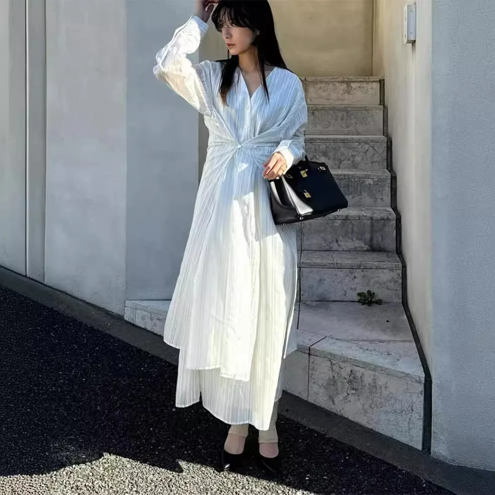 Gagarich 2025 Spring Dress Japanese Design Sense Striped Commuting Layered Sense Waist Temperament Dresses
Gagarich 2025 Spring Dress Japanese Design Sense Striped Commuting Layered Sense Waist Temperament Dresses