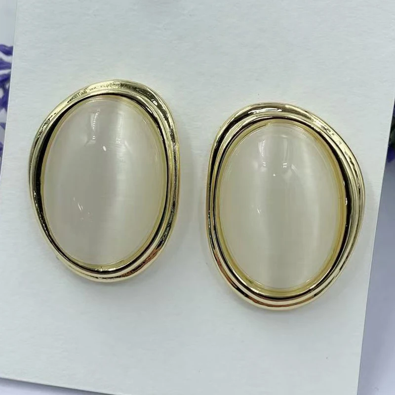 Stylish Stainless Steel Gold Silver Mixed Color Geometric Crystal Earrings For Women Girls New Trend Hoop Ear Jewelry Gift
Stylish Stainless Steel Gold Silver Mixed Color Geometric Crystal Earrings For Women Girls New Trend Hoop Ear Jewelry Gift