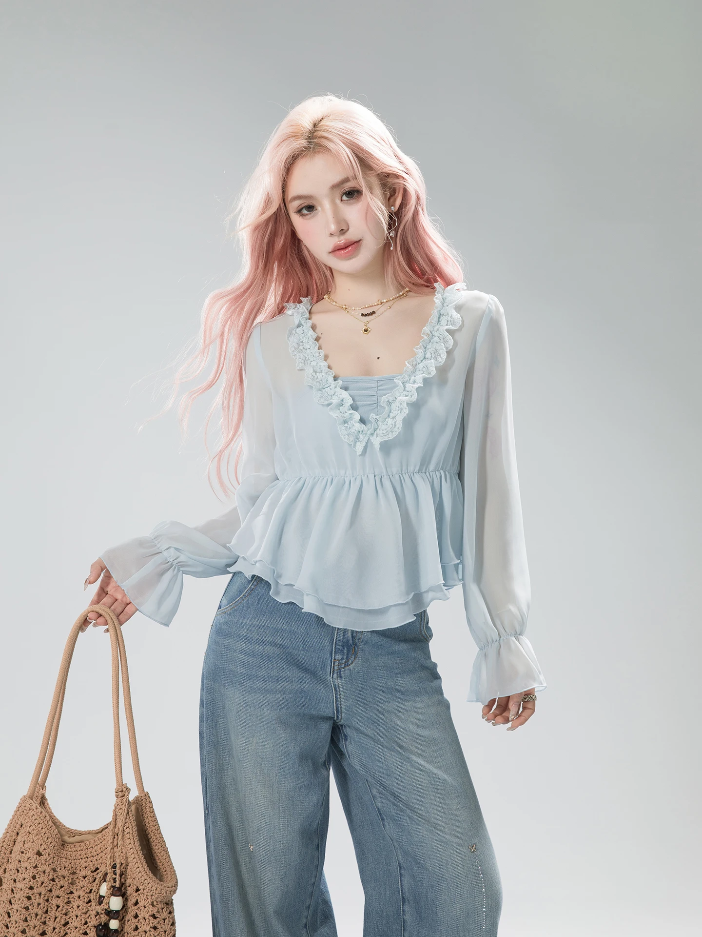 Romantic Paper Figure Loose Drifting Pure Desire Snowflake Blue Chiffon Top Tube Top Original Design Polyester Long Sleeve V-...
Romantic Paper Figure Loose Drifting Pure Desire Snowflake Blue Chiffon Top Tube Top Original Design Polyester Long Sleeve V-...
