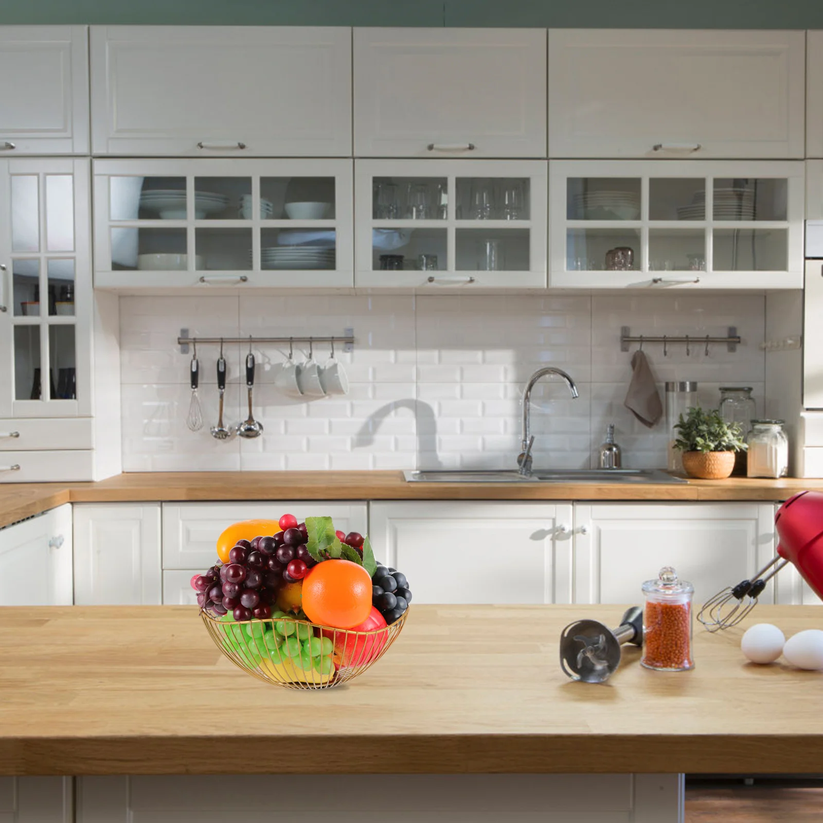 Metal Fruit Basket Hollow Design Drain Snack Organizer Storage Basket for Kitchen Table Top Non-Slip Bottom Fine Workmanship
Metal Fruit Basket Hollow Design Drain Snack Organizer Storage Basket for Kitchen Table Top Non-Slip Bottom Fine Workmanship