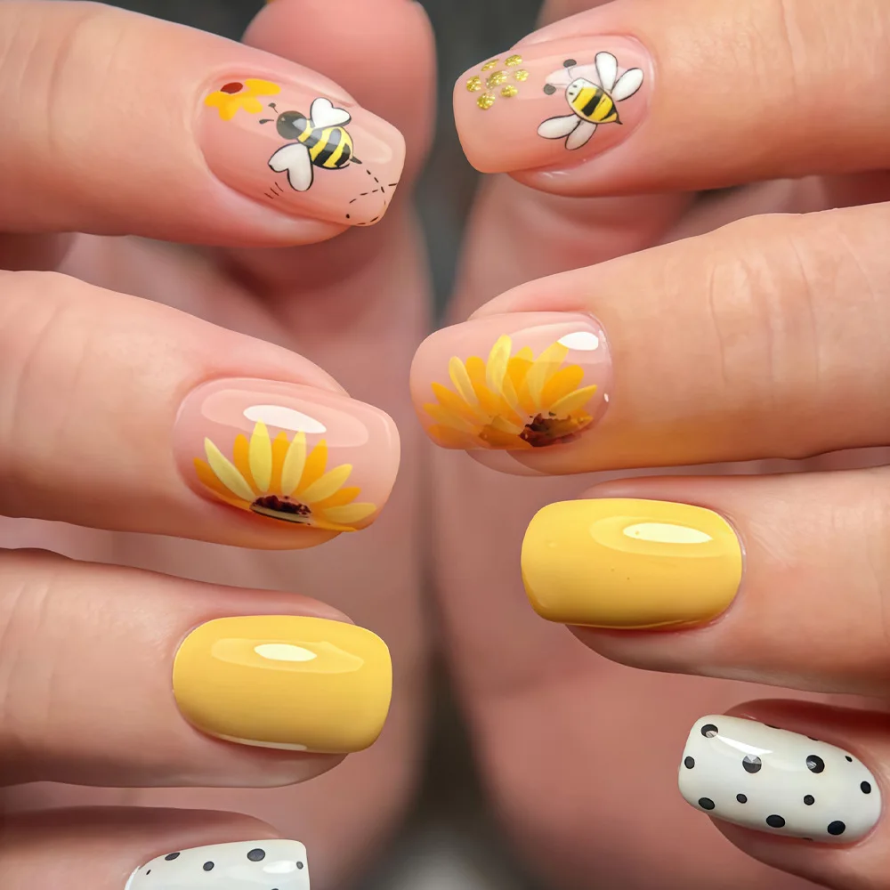 Spring and Summer New Yellow Flower Bee Spotted Plant Flower Wear Armor Creamy Yellow Solid Color False Nails
Spring and Summer New Yellow Flower Bee Spotted Plant Flower Wear Armor Creamy Yellow Solid Color False Nails