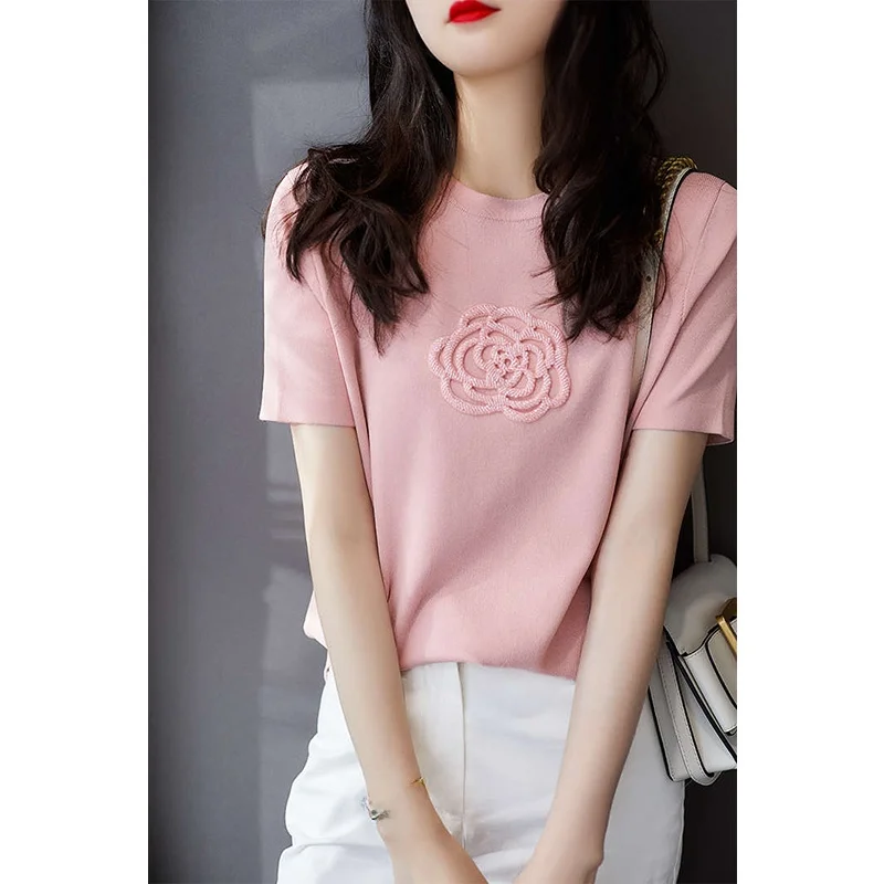 Embroidered Ice Silk Knitted round Neck T-Shirt Button Tail Single Fashionable Summer Sun Protection Loose Fit Wome...
Embroidered Ice Silk Knitted round Neck T-Shirt Button Tail Single Fashionable Summer Sun Protection Loose Fit Wome...