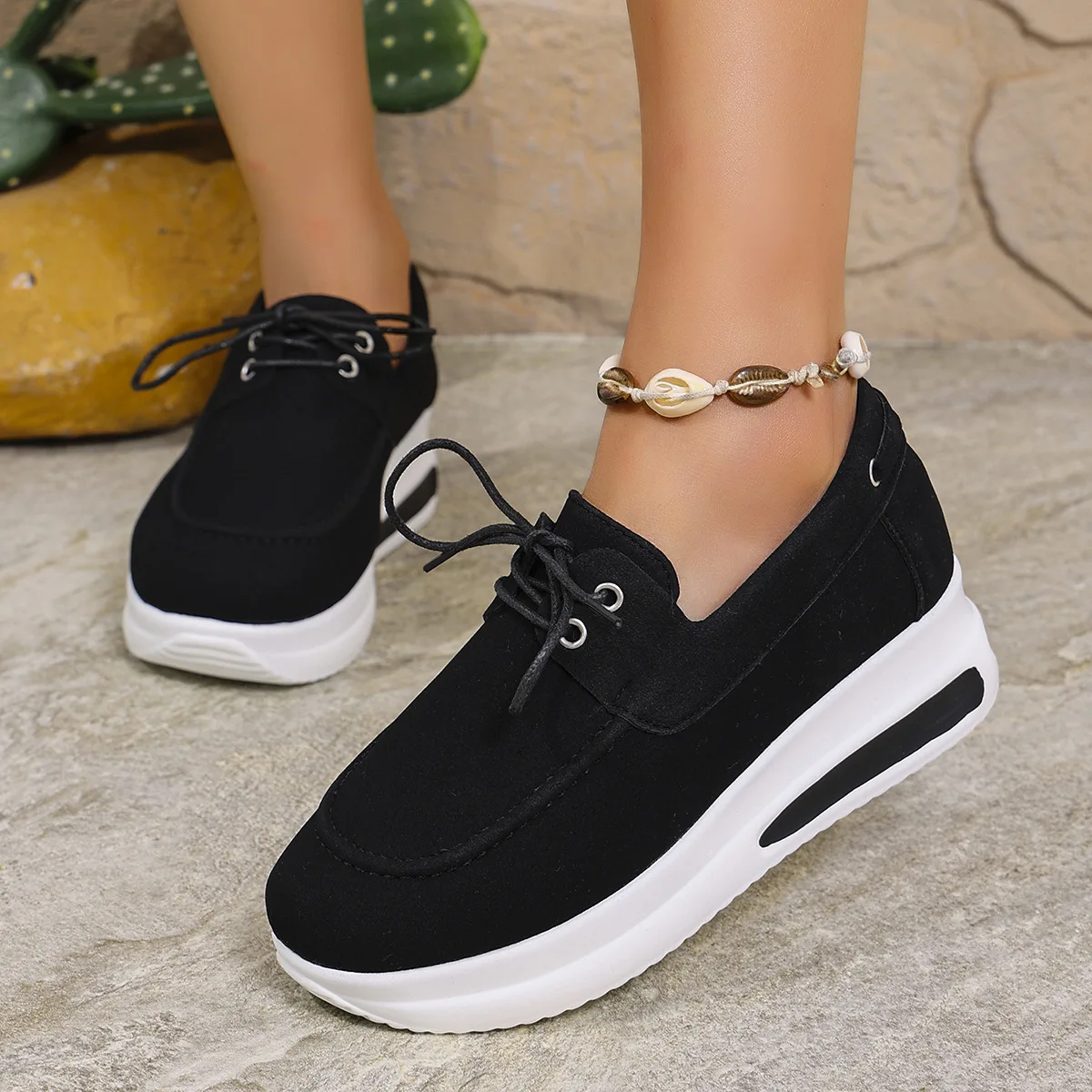 2025 new fashion plus-size women's shoes, spring solid color front-laced loafers, one-legged women's shoes
2025 new fashion plus-size women's shoes, spring solid color front-laced loafers, one-legged women's shoes