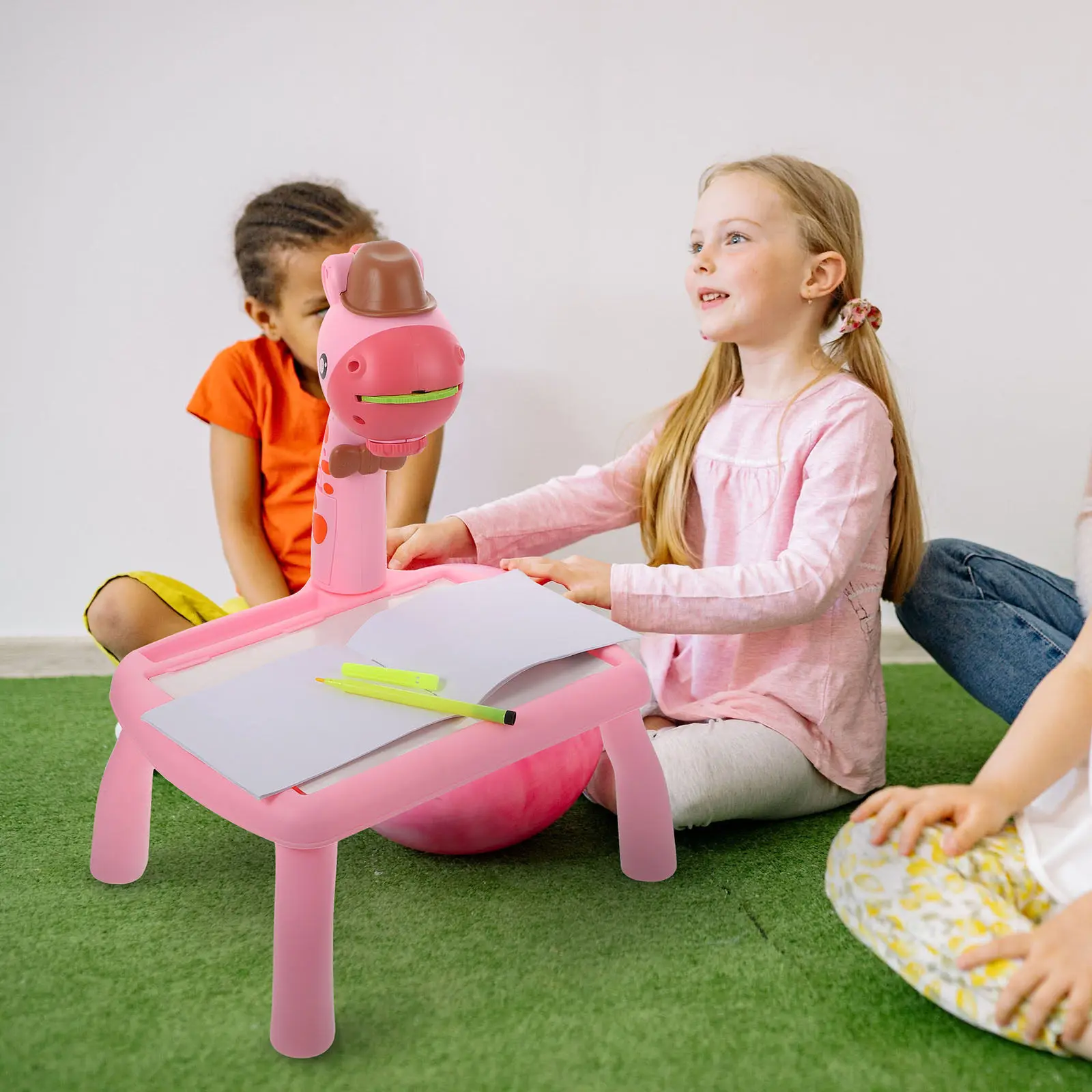 1pc Long Neck Projection Drawing Board Fawn Glowing Projector Painting Table For Kids Educational Pink Creative Learning Desk
1pc Long Neck Projection Drawing Board Fawn Glowing Projector Painting Table For Kids Educational Pink Creative Learning Desk