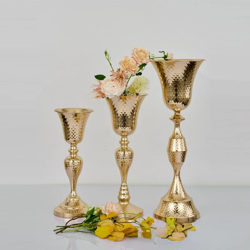 Wedding Road Leading Diamond-shaped Copper Bell Flower Tube Freezing Point Decorations Wedding Hotel Supplies Site Layout
Wedding Road Leading Diamond-shaped Copper Bell Flower Tube Freezing Point Decorations Wedding Hotel Supplies Site Layout