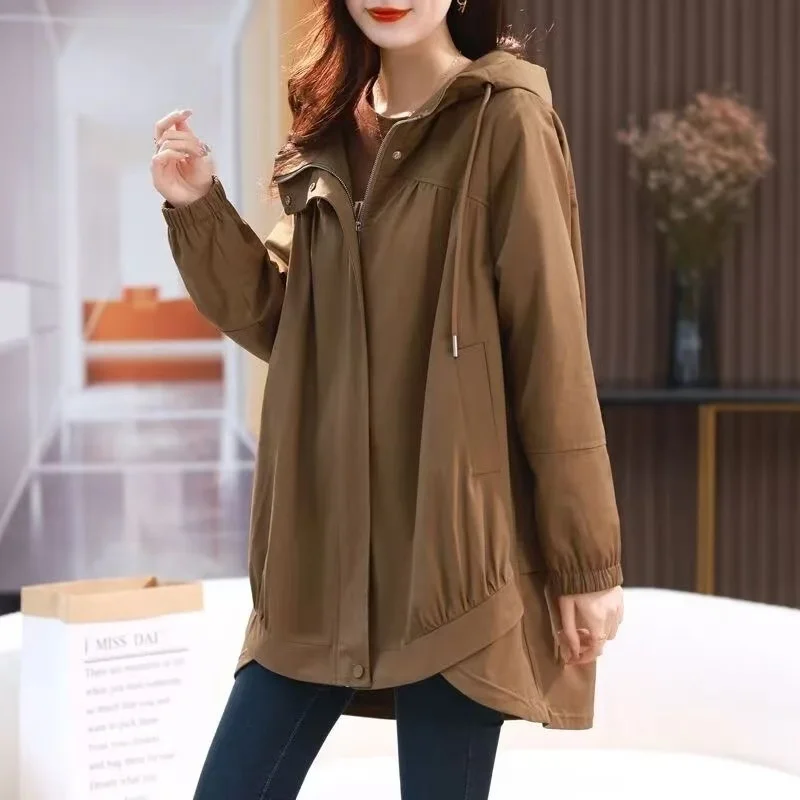 Модная ветровка с капюшоном, новинка 2025, женская элегантная куртка-бомбер на молнии с цветными блоками, осеннее повседневное пальто, верхняя одежда
Модная ветровка с капюшоном, новинка 2025, женская элегантная куртка-бомбер на молнии с цветными блоками, осеннее повседневное пальто, верхняя одежда