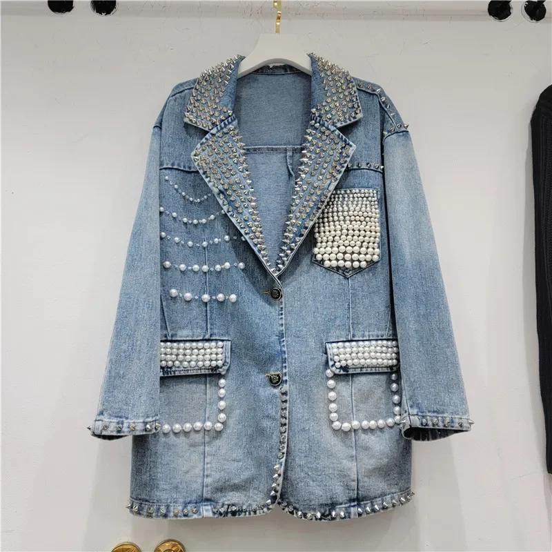 Autumn Korean Heavy Work Rivet Beading Denim Jacket Women Loose Single-breasted Suit Collar Long Sleeve Jeans Jacket Coat Female
Autumn Korean Heavy Work Rivet Beading Denim Jacket Women Loose Single-breasted Suit Collar Long Sleeve Jeans Jacket Coat Female