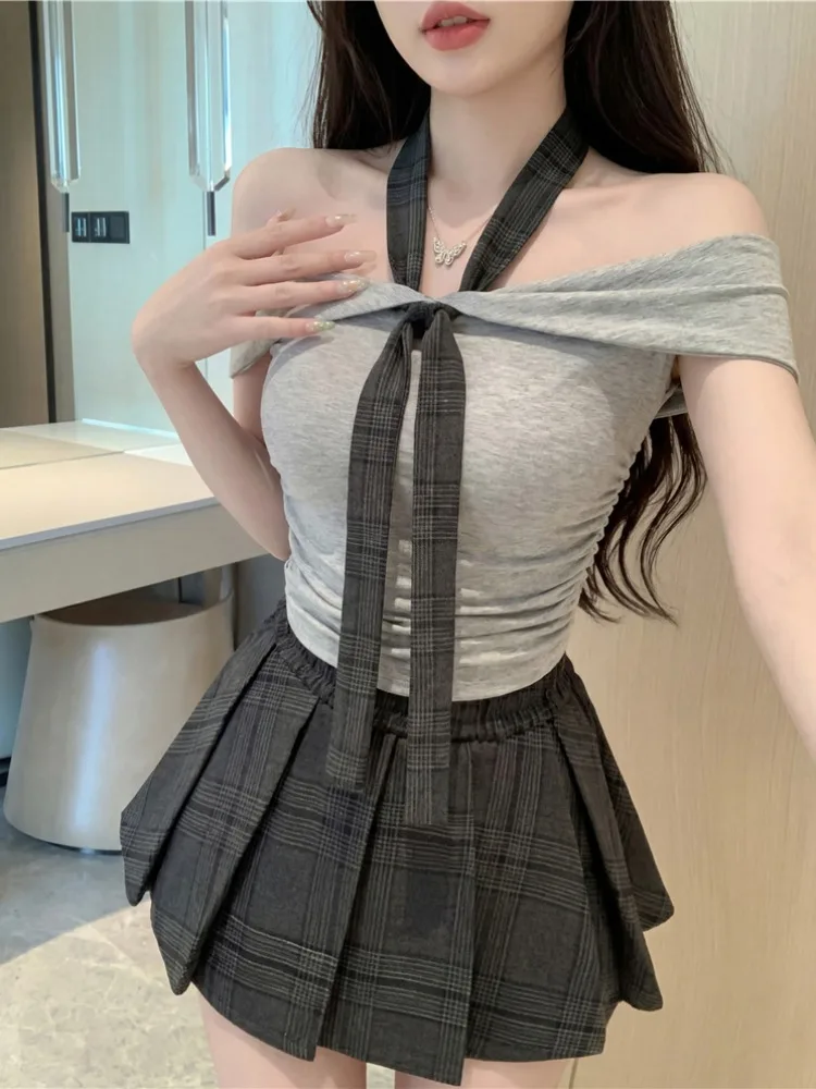 Summer New Beautiful Set Women's Spicy Pure Desire Hanging Neck Bow Tie One Shoulder Top High Waist Pleated Skirt Two Piece Set
Summer New Beautiful Set Women's Spicy Pure Desire Hanging Neck Bow Tie One Shoulder Top High Waist Pleated Skirt Two Piece Set