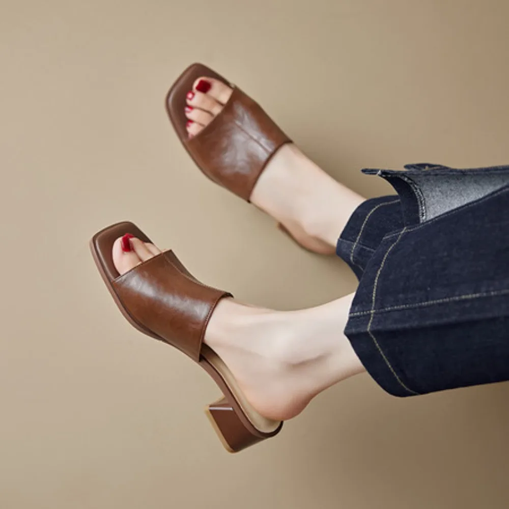 Vintage Retro Genuine Leather Square Toe Block Heel Mules Women Slip On Slides Elegant Commuter Vacation Ladies Mid Heel Sandals
Vintage Retro Genuine Leather Square Toe Block Heel Mules Women Slip On Slides Elegant Commuter Vacation Ladies Mid Heel Sandals