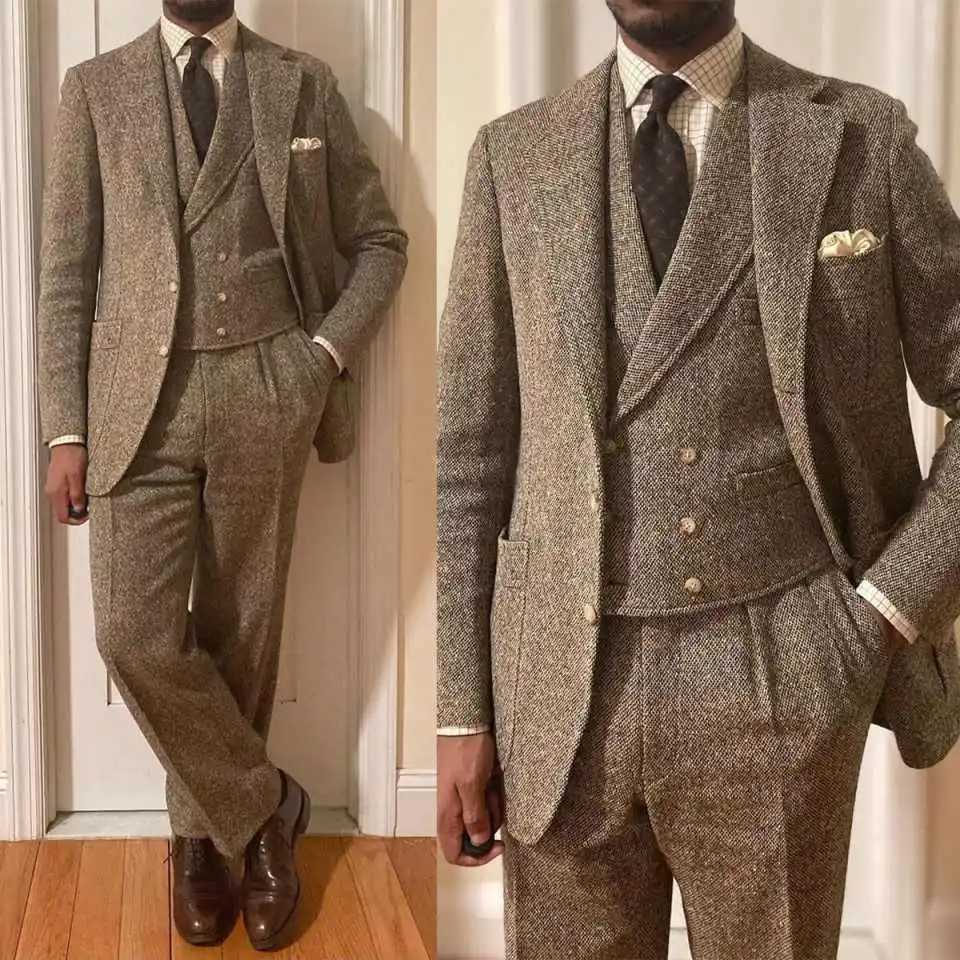 Classic Tweed Suits For Men Single Breasted Notched Lapel Pant Sets 3 Pieces Autumn Winter Customized Wedding Tuxedos
Classic Tweed Suits For Men Single Breasted Notched Lapel Pant Sets 3 Pieces Autumn Winter Customized Wedding Tuxedos