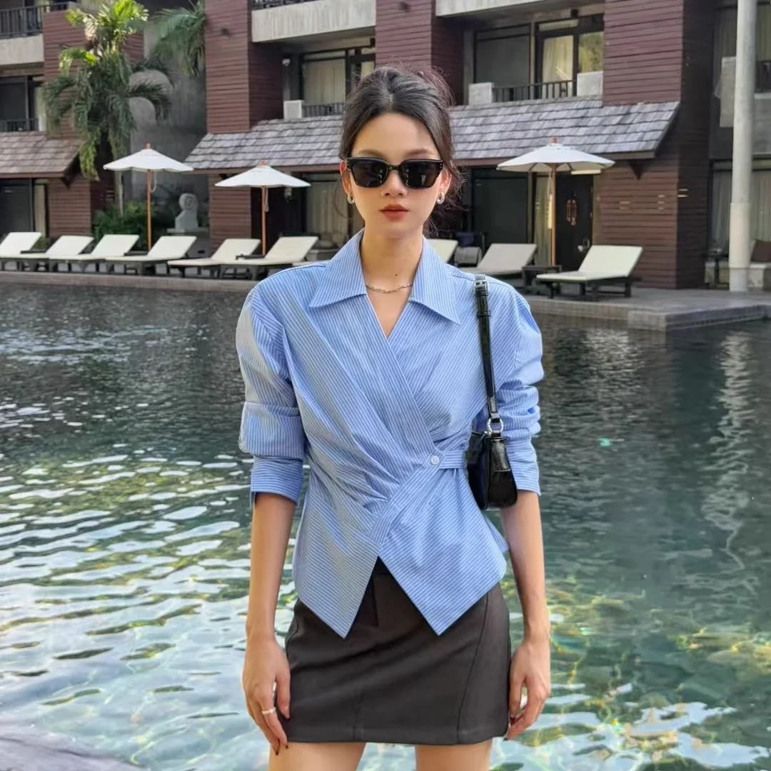 Slimming Blue Striped Women's irt Korean Sle Regular Sve Long Length A-Line Design Turn-Down Collar Asymmetrical Top
Slimming Blue Striped Women's irt Korean Sle Regular Sve Long Length A-Line Design Turn-Down Collar Asymmetrical Top