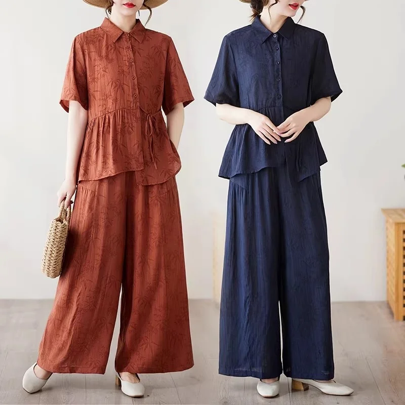 Шикарный женский комплект из 2 предметов: летний топ с короткими рукавами и широкие брюки с высокой талией. Удобный элегантный наряд для мамы W1864
Шикарный женский комплект из 2 предметов: летний топ с короткими рукавами и широкие брюки с высокой талией. Удобный элегантный наряд для мамы W1864