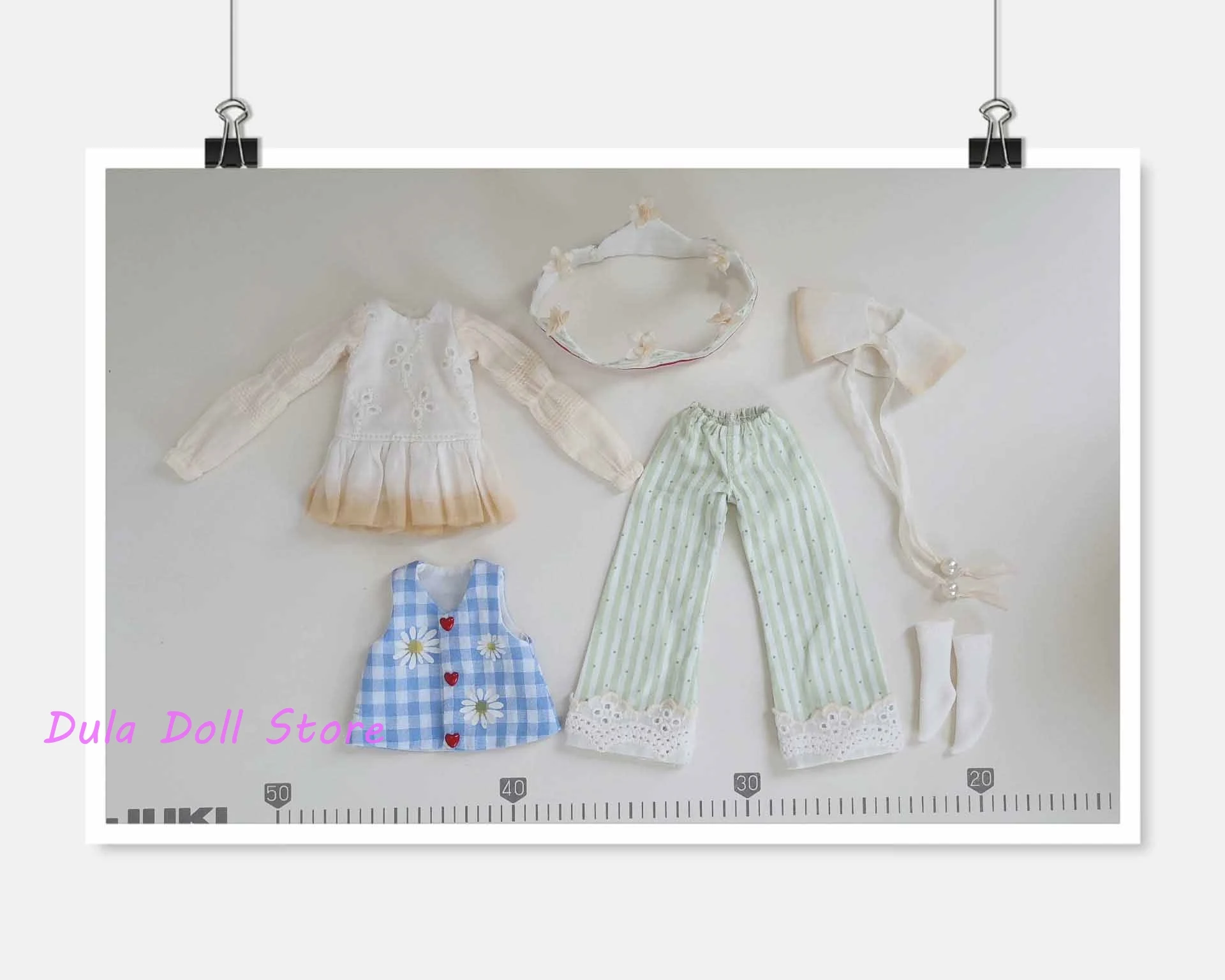 2026 Dula Doll Clothes Handmade cloth crown hat plaid vest trouser set for Blythe Qbaby ob24 ob22 small6 JerryB 1/6 Doll
2026 Dula Doll Clothes Handmade cloth crown hat plaid vest trouser set for Blythe Qbaby ob24 ob22 small6 JerryB 1/6 Doll
