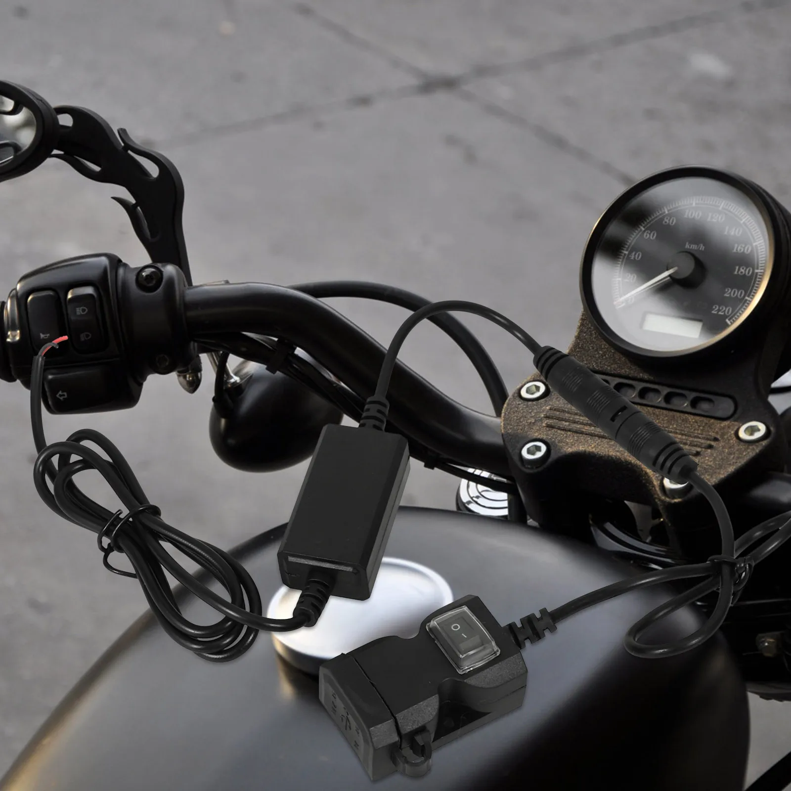 Dual Port USB for Motorcycle Compact Fast Charging Dual Ports Motorbike Handlebar Phone Safety Practical
Dual Port USB for Motorcycle Compact Fast Charging Dual Ports Motorbike Handlebar Phone Safety Practical
