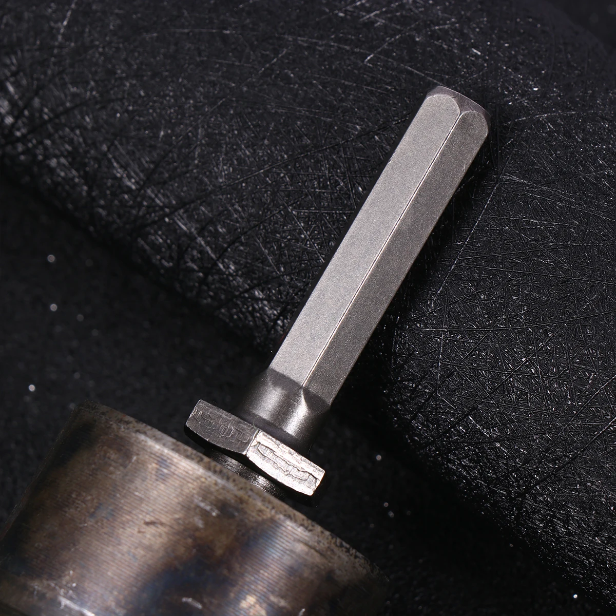 42Mm Hexagonal Electric Splitting Drill Bits Household Triangle Handle Anti-S High Hardness Steel Wood Chopping Tool For Hard
42Mm Hexagonal Electric Splitting Drill Bits Household Triangle Handle Anti-S High Hardness Steel Wood Chopping Tool For Hard