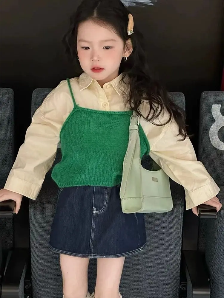 New Korean Fashion Knitted Strap Solid Color Shirt Cowboy Skirt 3 Piece Set Kids Clothes
New Korean Fashion Knitted Strap Solid Color Shirt Cowboy Skirt 3 Piece Set Kids Clothes