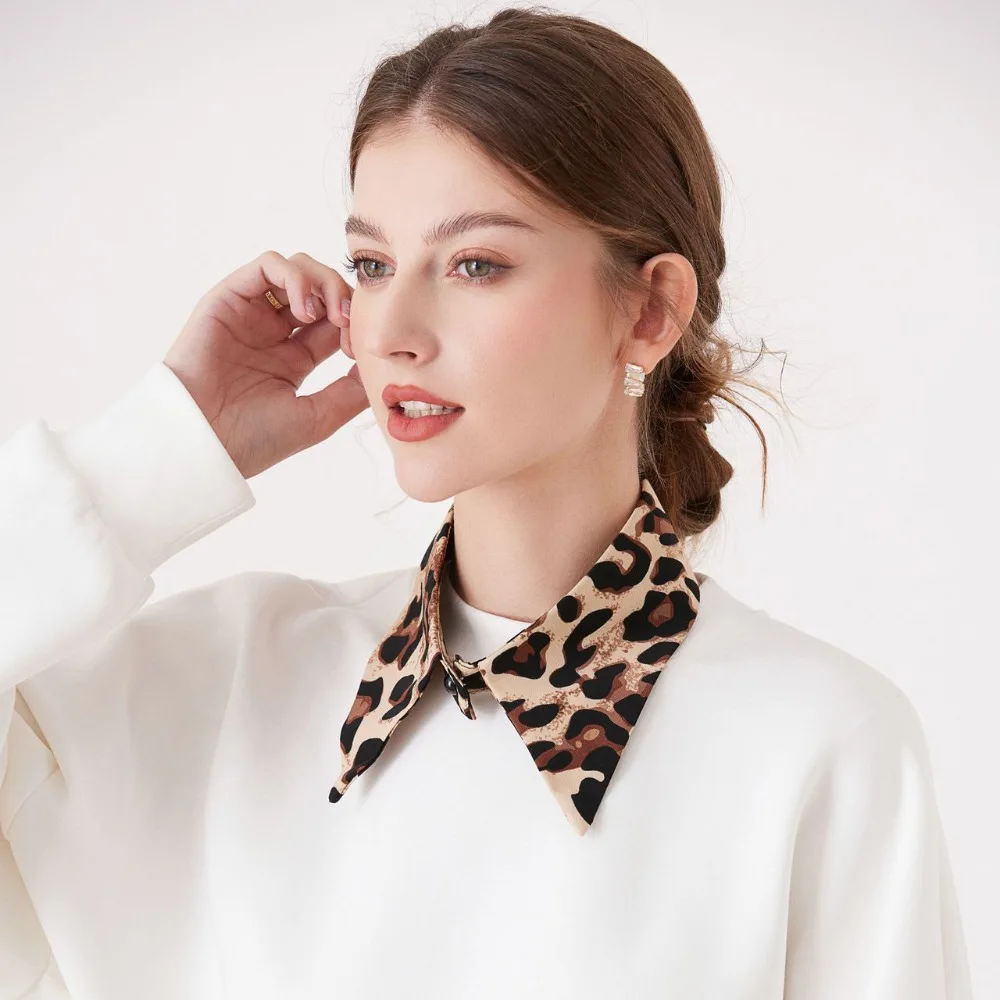 Detachable Leopard Print Shirt Fake Collar Commute Decorative Fake Hand Sleeves Comfortable Easy To Wear False Wrist Cuffs
Detachable Leopard Print Shirt Fake Collar Commute Decorative Fake Hand Sleeves Comfortable Easy To Wear False Wrist Cuffs