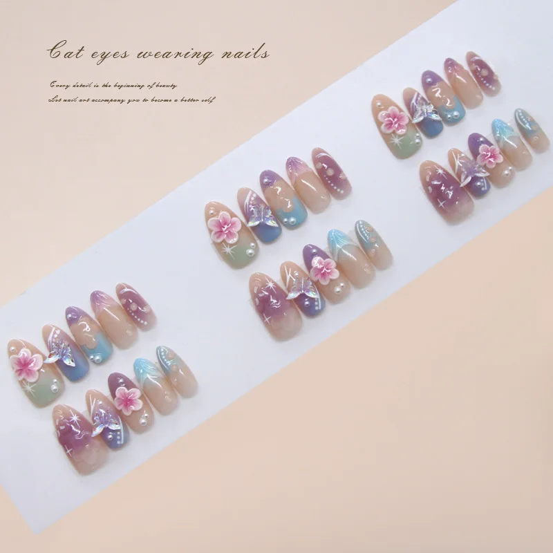 24Pcs Cat Eyes Press on Nails Gilding False Nails 3D Flower Nails Press Ons French Nail Art Sweet Cool Short Almond Fake Nail
24Pcs Cat Eyes Press on Nails Gilding False Nails 3D Flower Nails Press Ons French Nail Art Sweet Cool Short Almond Fake Nail