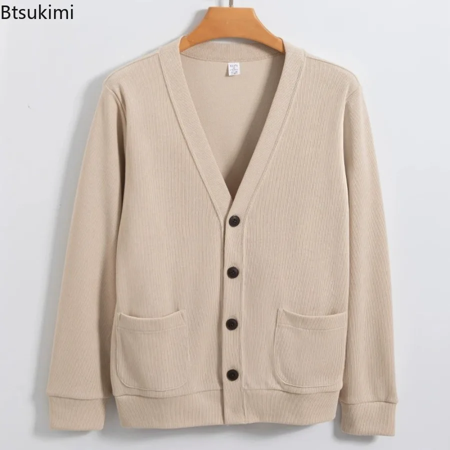 2025 Autumn New V-neck Cardigan Jackets Men's Solid Color Loose Casual Versatile Knitwear Tops High Quality Cotton Sweater Coats 
2025 Autumn New V-neck Cardigan Jackets Men's Solid Color Loose Casual Versatile Knitwear Tops High Quality Cotton Sweater Coats